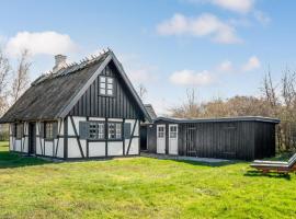 Nice Home In Asns With Wifi, cottage in Asnæs