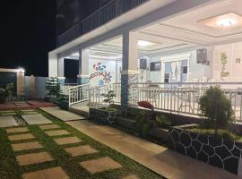 Yas Villa - Stay, Play & Enjoy. Bagac, Bataan, παραθεριστική κατοικία σε Bagac