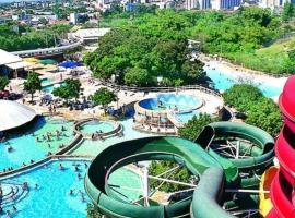Recanto do Bosque Caldas Novas Temporada, hotel em Caldas Novas