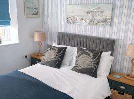 Plain Sailing 2 min walk to the harbour amazing location, apartamento en Brixham