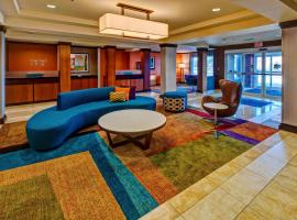Fairfield Inn & Suites Memphis Olive Branch, hotel di Olive Branch