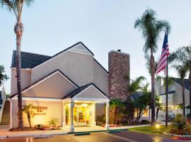 Residence Inn Irvine Spectrum, hotel with pools in Irvine