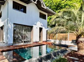 La Villa du Lac - piscine chauffée - Jacuzzi - clim, hotel poblíž významného místa Golfové hřiště Arcachon, La Teste-de-Buch