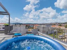 Amazing Apartment In Vodice With Jacuzzi