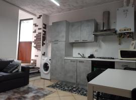 Stella, self catering accommodation in Omegna