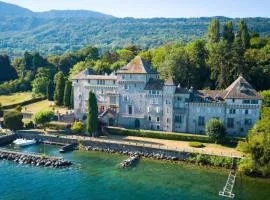 Cabana & Nuit de Château au bord du Lac Léman