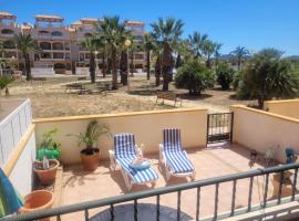 Palmerita 5, hotel in Mar de Cristal