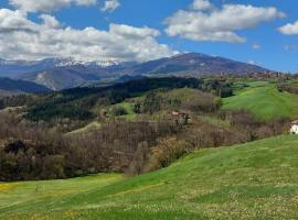 Casa Christine, hotel cerca de Fortino-Mardonde, Villa Minozzo