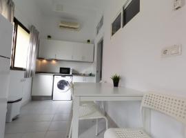 Piso Reformado, hotel a Vecindario