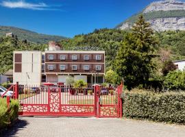 Hôtel Les Trois Roses, Meylan Grenoble The Originals Boutique – hotel w mieście Meylan