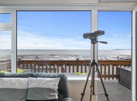 Temple Bar Apartment - Sea Front Views، فندق في أمروث