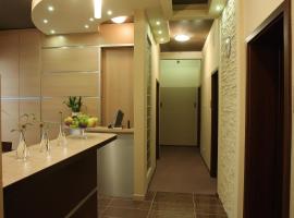 Stara Poczta, hostel sa Zambr&oacute;w