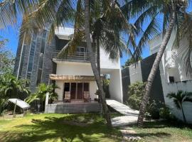 Luxurious Ocean View Villa, rumah liburan di Cozumel
