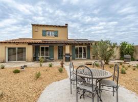 L'Oustau Di paire - Charmante maison pour 6 voyageurs, hotel en Châteaurenard