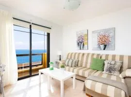 Live Faro Poris House with beautiful sea views