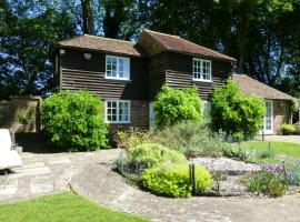 Well Cottage, hotel with parking in Barham