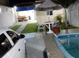 CASA DE TEMPORADA RECANTO FELIz 2, hotel with parking in Aracaju