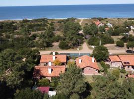 Casa Picaflor UY, hotel con parking en Jaureguiberry