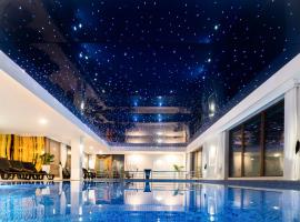 Amber Park Spa โรงแรมในนีคอร์เซ