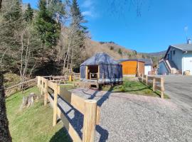 Yourte des Verts Bois, glamping en Fréland