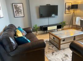 Aspen House - Apartment 3, hotel em Colwyn Bay