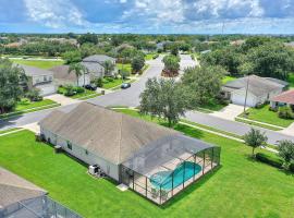 Gilded Parasol by Shine Villas Remington Golf #410 home, vila di Kissimmee