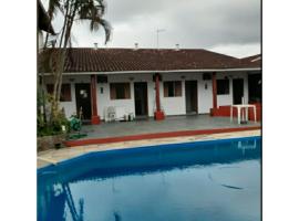 Pousada Por do Sol, guest house in Cananéia