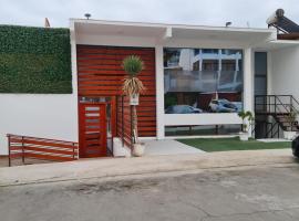 Suites & Habitaciones Acapulco La Lisera, guest house in Arica