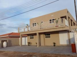 Room in Apartment - Nice Apartament in Aruba: Oranjestad şehrinde bir otel