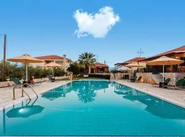 Dukes Poolside Houses