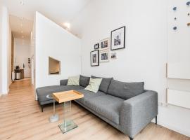 Stylish New Cube Loft II by Berlin-Wall-Apartments, hotel in Berlin