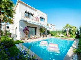 Villa Palmeraie Golf Agadir, hytte i Agadir