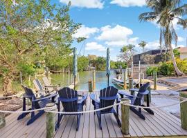 670 West Palm Avenue, hytte i Marco Island