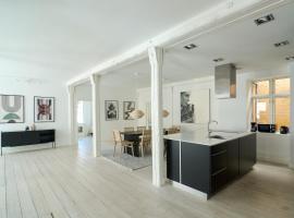 Spacious Flat Centrally Located in CPH's Old Town, beach rental in Copenhagen