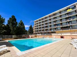 Résidence Skiazur - Les 2 Alpes avec Piscine, hotel di Les Deux Alpes