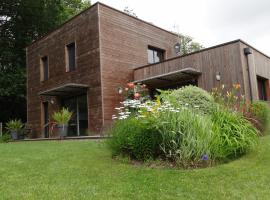 Maison proche du Circuit des 24 heures du Mans, goedkoop hotel in Parigné-lʼÉvêque