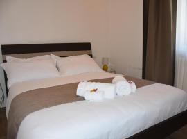 R & A Minerva Suites, Hotel mit Parkplatz in Pavia