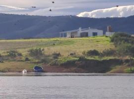 Ou Werf Farm Cottage, hotel near Black Oystercatcher Wines, Bredasdorp