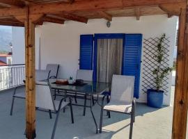 Αυτόνομο διαμέρισμα με θέα το Ιόνιο πέλαγος, holiday rental in Mýtikas