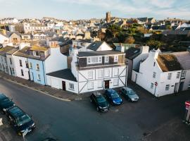 Hollie's Beach House, hôtel à Peel