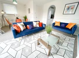 2 Bedroom Flat - Free Parking, logement avec cuisine à Shenley Church End