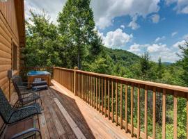 Tender Moments, 1 Bedroom, Sleeps 2, Private, Mountain View, Hot Tub, βίλα σε Sevierville