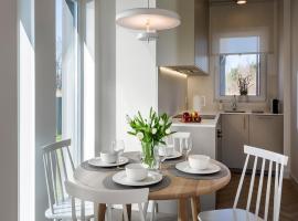 Norda House Dębki, hotel v destinaci Dębki