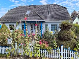 Homestay Sweet Island, hótel í Gager