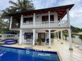 Casa Quinta Melgar, hotel cu piscine din Melgar
