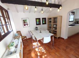 Superbe maison 3 chambres, climatisée, à 1km de la mer - FR-1-726-1, hôtel à La Croix-Valmer