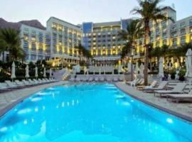 Ocean View Address Beach Resort Fujairah فندق و منتجع شاطئ العنوان الفجيره โรงแรมในSharm
