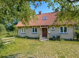 Beautiful Home In Rønde With Kitchen