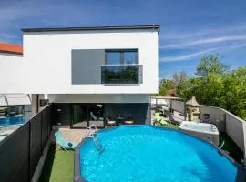 Villa Veroniq