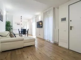 Easylife - Elegante dimora a due minuti dal Duomo